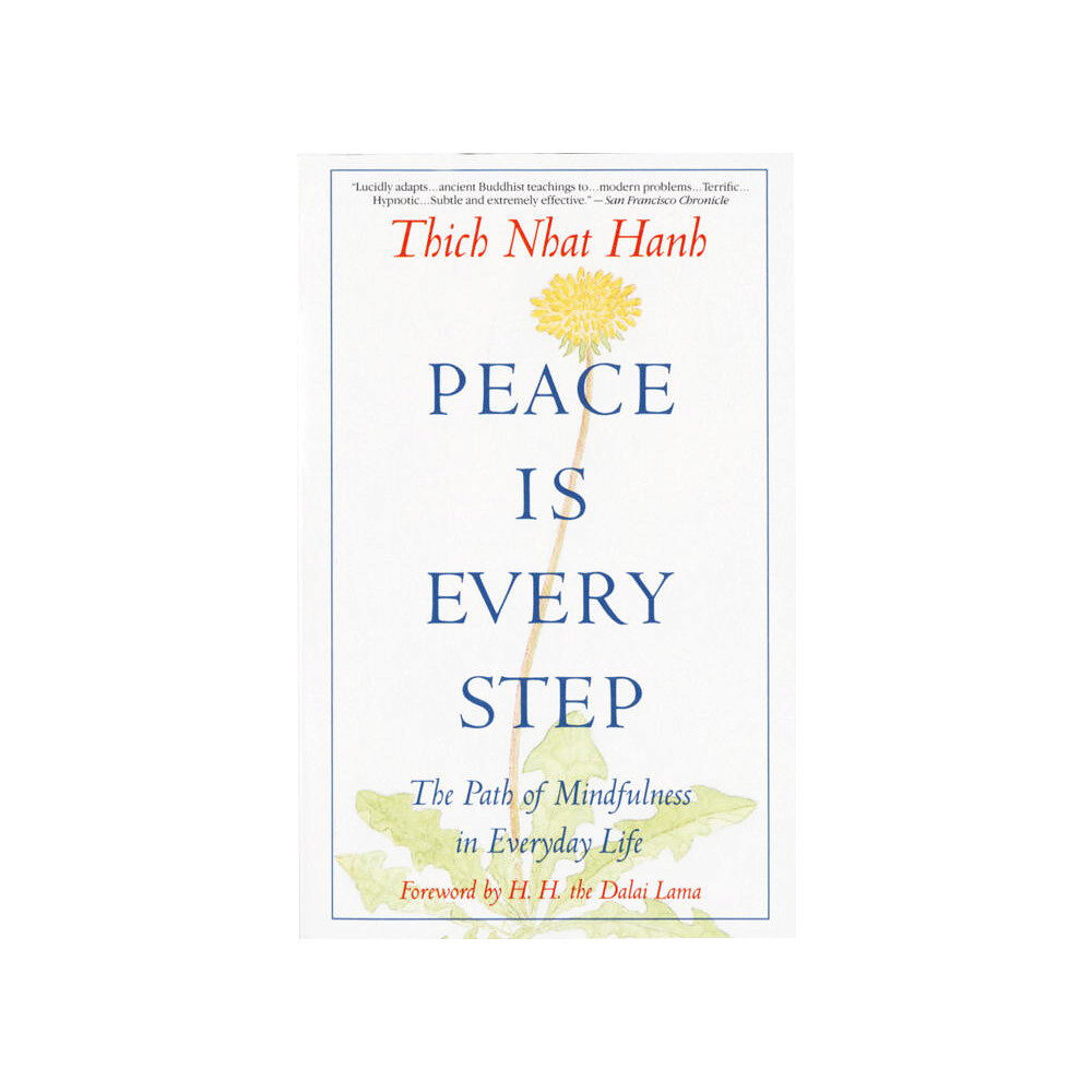 Thich Nhat Hanh Peace Is Every Step (häftad, eng)