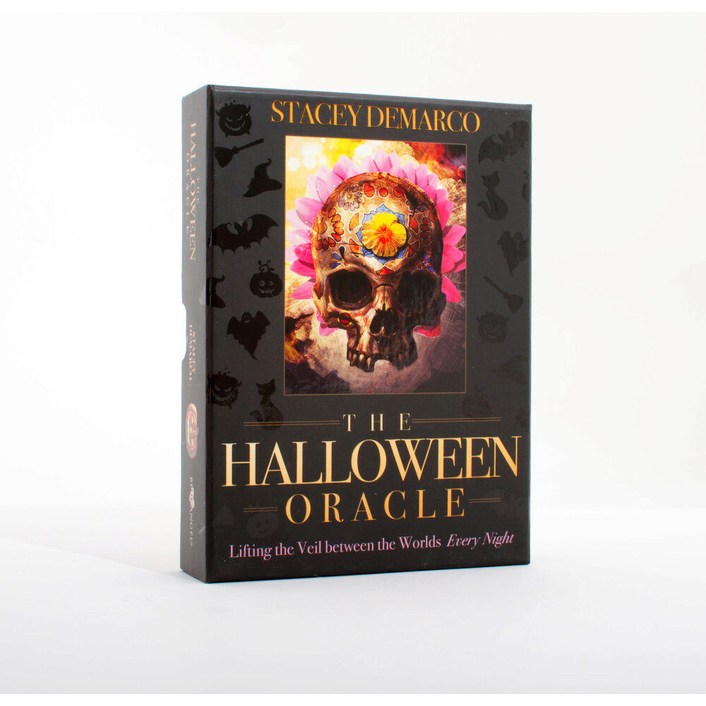 Blue Angel Publishing Halloween Oracle : Lifting the Veil between the Worlds Every Night