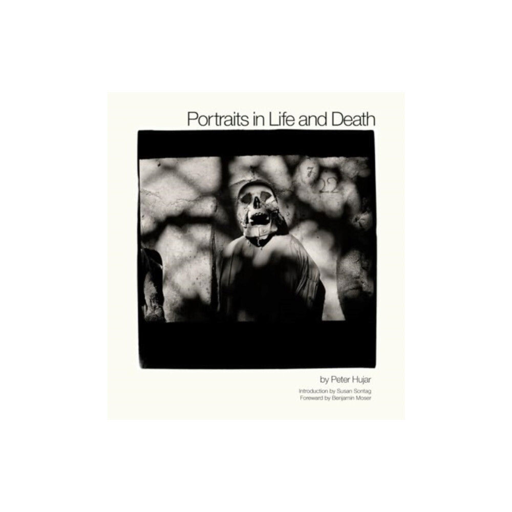 W W Norton & Co Ltd Portraits in Life and Death (inbunden, eng)