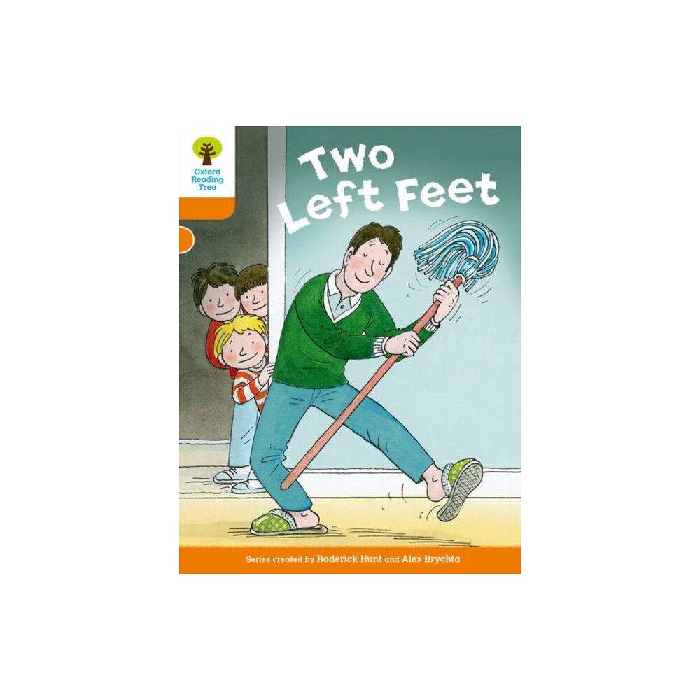 Oxford University Press Oxford Reading Tree Biff, Chip and Kipper Stories Decode and Develop: Level 6: Two Left Feet (häftad, eng)