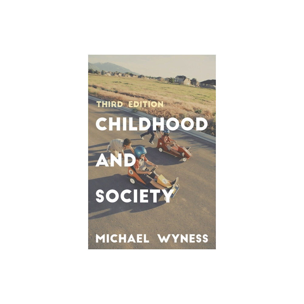 Bloomsbury Publishing PLC Childhood and Society (häftad, eng)