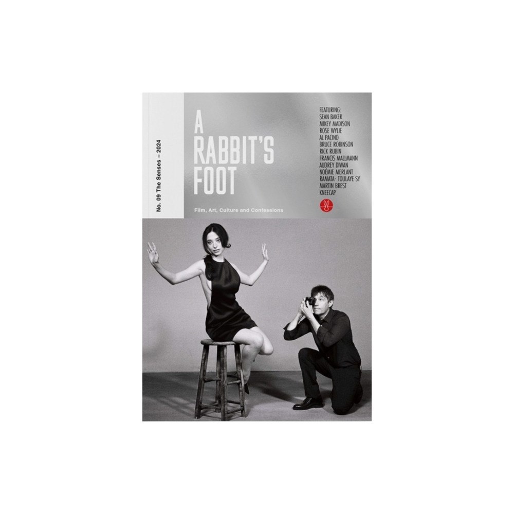 A Rabbit's Foot A RABBIT’S FOOT - ISSUE 9 (häftad, eng)