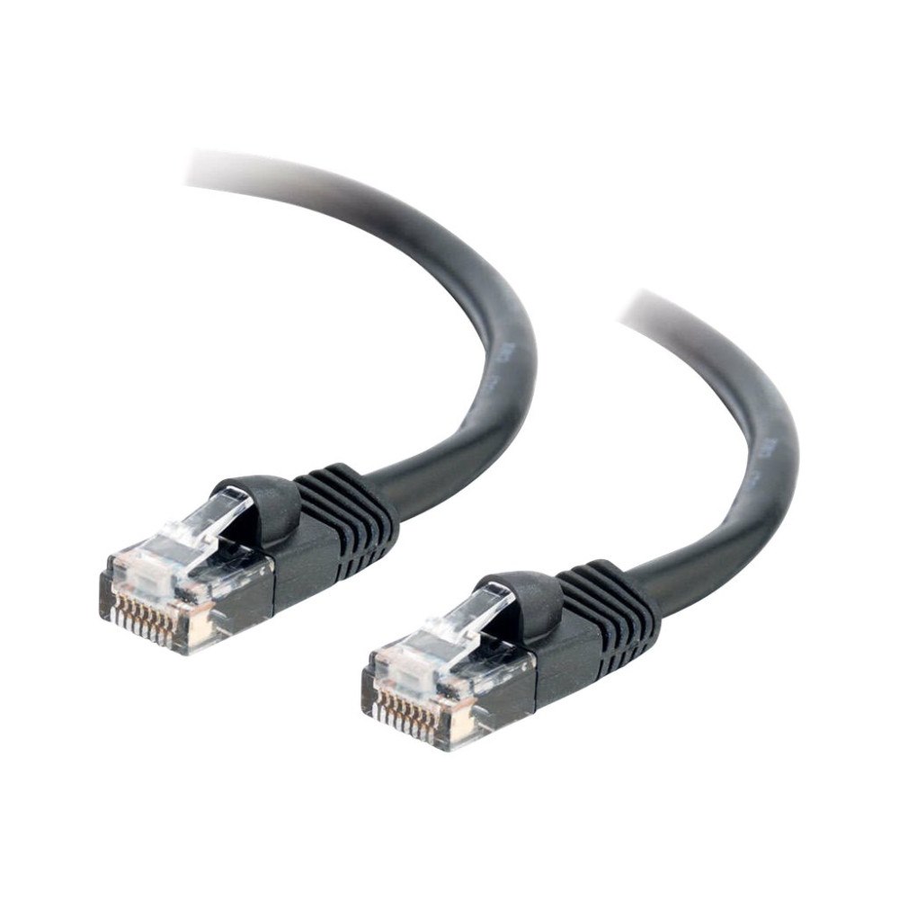 C2G C2G Cat5e Booted Unshielded (UTP) Network Patch Cable - patch-kabel - 1 m - svart