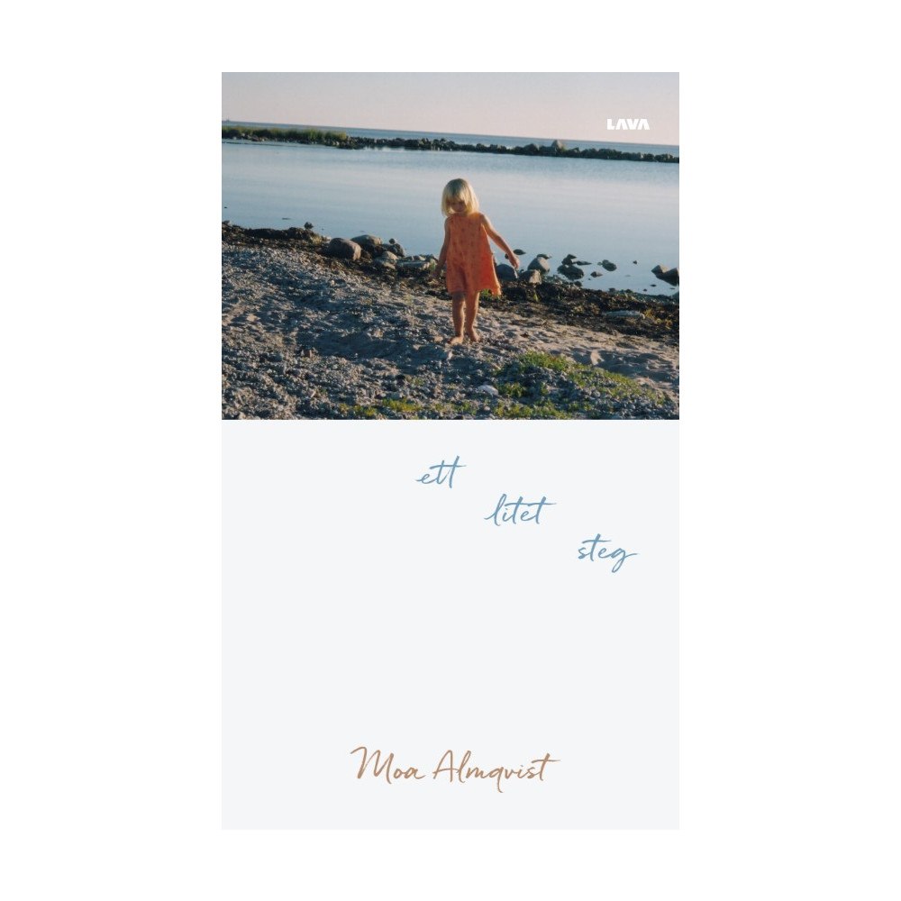 Moa Almqvist Ett litet steg (bok, danskt band)