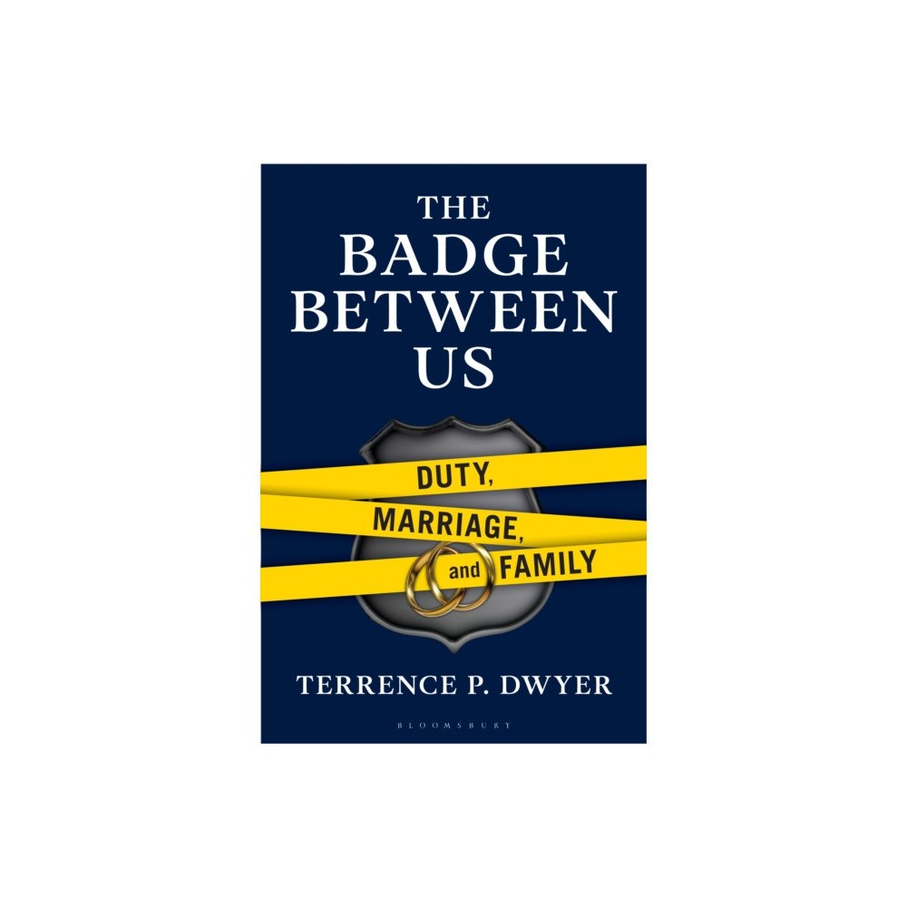 Bloomsbury Publishing PLC The Badge Between Us (inbunden, eng)