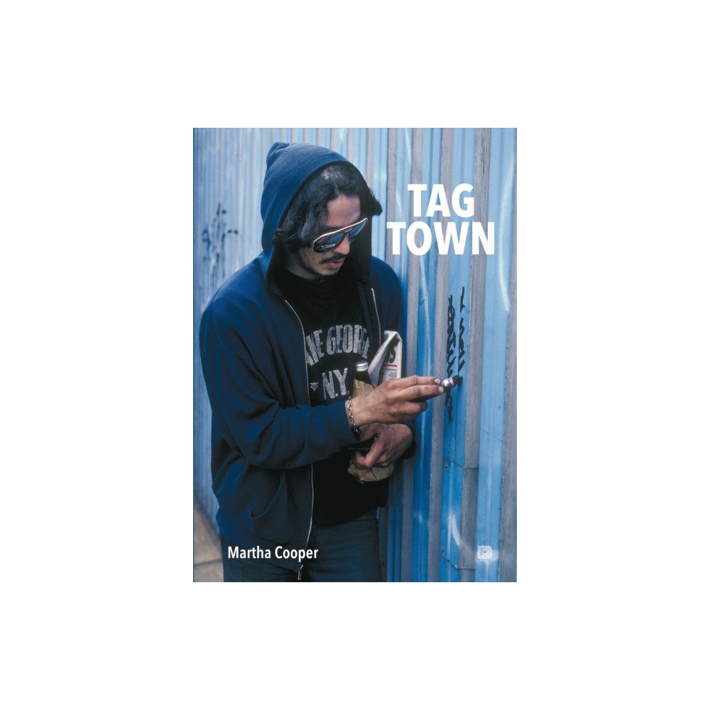 Dokument Forlag Tag Town (inbunden, eng)