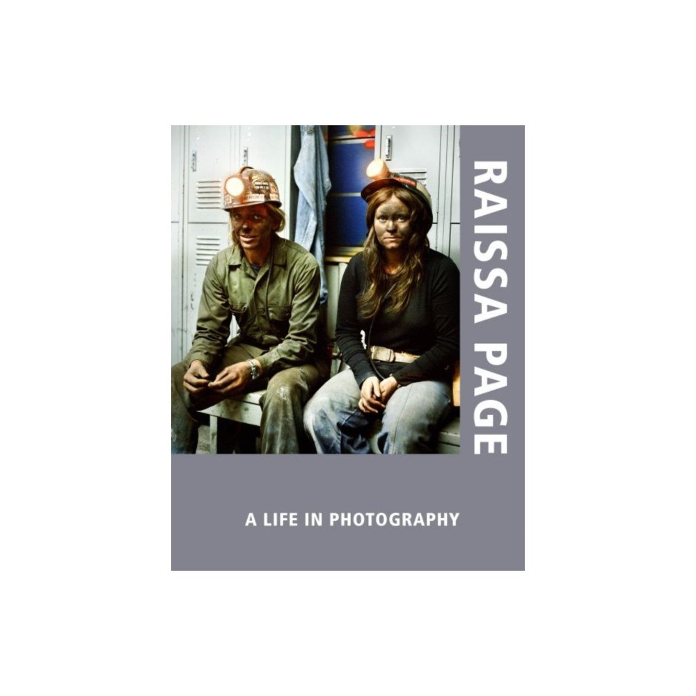 Graffeg Limited Raissa Page: A Life in Photography (häftad, eng)