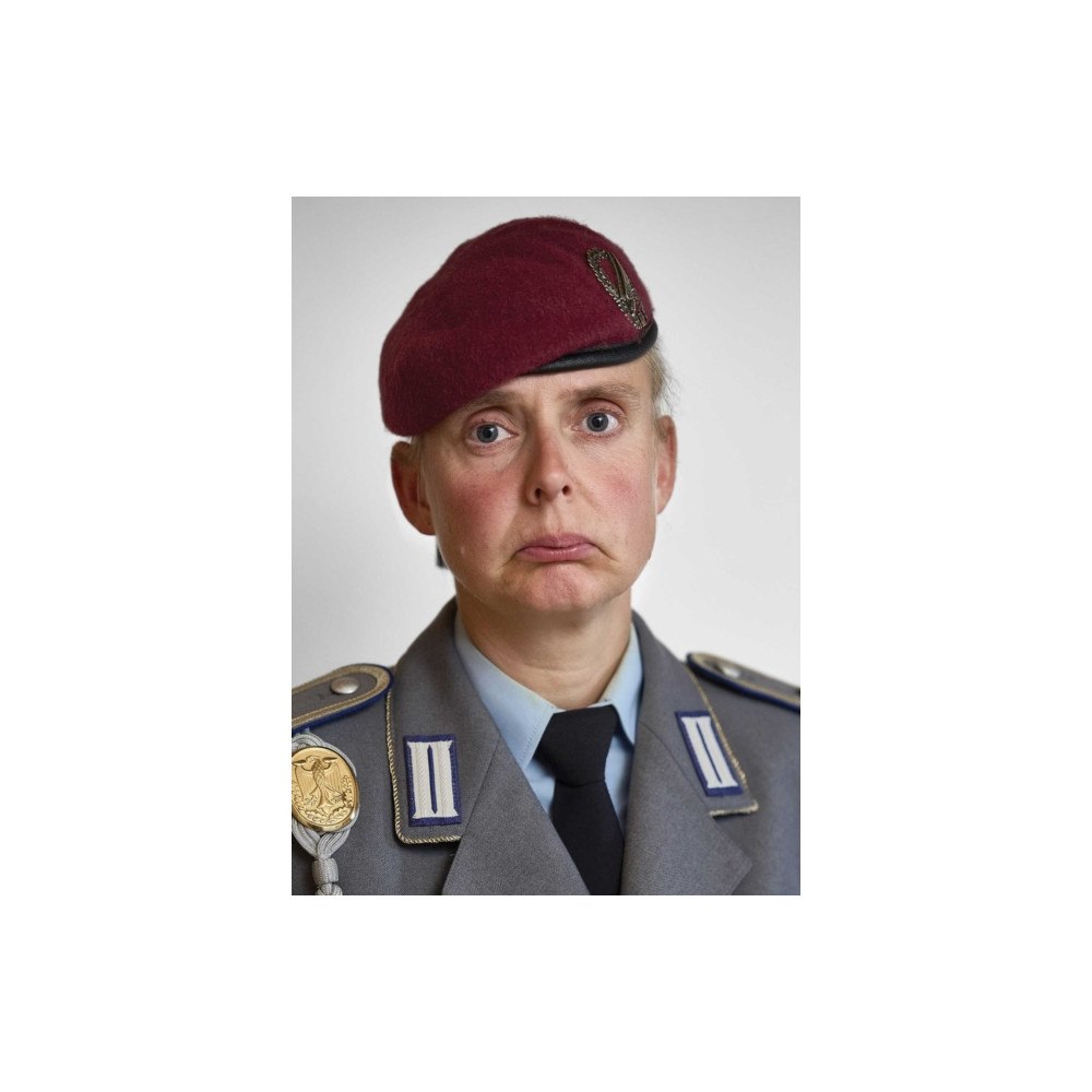 DruckVerlag Kettler In Uniform (inbunden, eng)