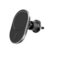 GEAR MagSerie Car Phone Holder Ariwent MagSafe Charge 15W Wireless