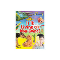 Ruby Tuesday Books Ltd Is It Living or Non Living? (häftad, eng)