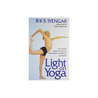 HarperCollins Publishers India Light on Yoga (häftad, eng)