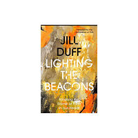 Spck publishing Lighting the Beacons (häftad, eng)