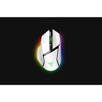 Razer USA Razer Basilisk V3 Pro datormöss Spela högerhand RF Wireless + Bluetooth + USB Type-C Optisk 30000 DPI
