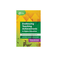 Taylor & francis ltd Evidencing Teaching Achievements in Higher Education (häftad, eng)