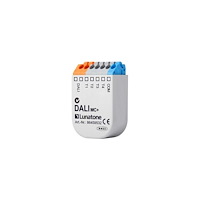 Solar Plus DALI-ingångsmodulen är förprogrammerad och behöver bara ansl...