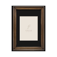 FOCUS Focus Darcey Brown 40x50/PP 30x40