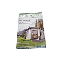 Warners Group Publications Your First Holiday Home (häftad, eng)