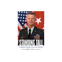 Casemate Publishers Standing Tall (häftad, eng)