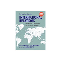 Bloomsbury Publishing PLC Introduction to International Relations (häftad, eng)
